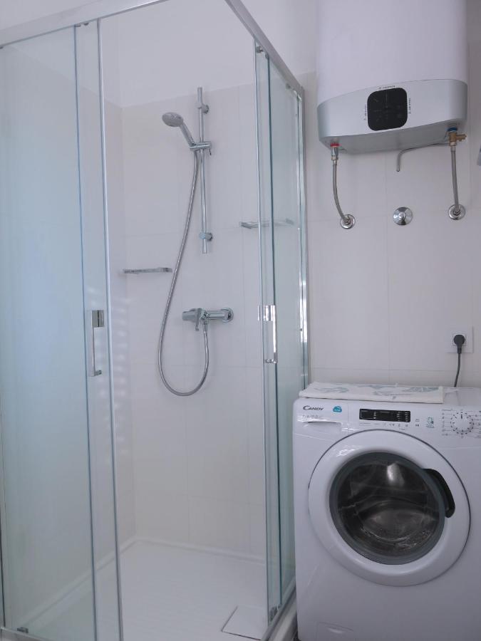 Apartments Rea 茨雷斯 外观 照片